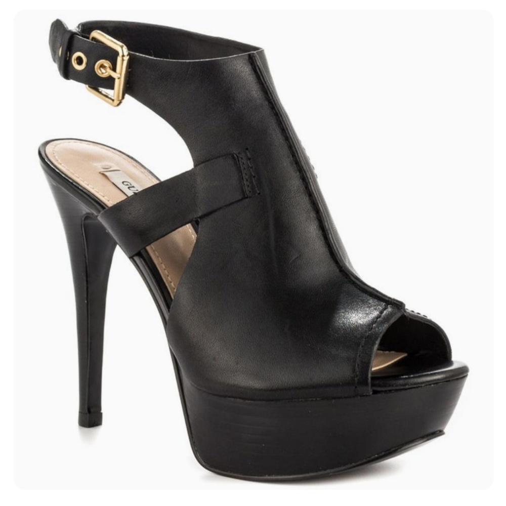 Guess Ofira Platform Pumps